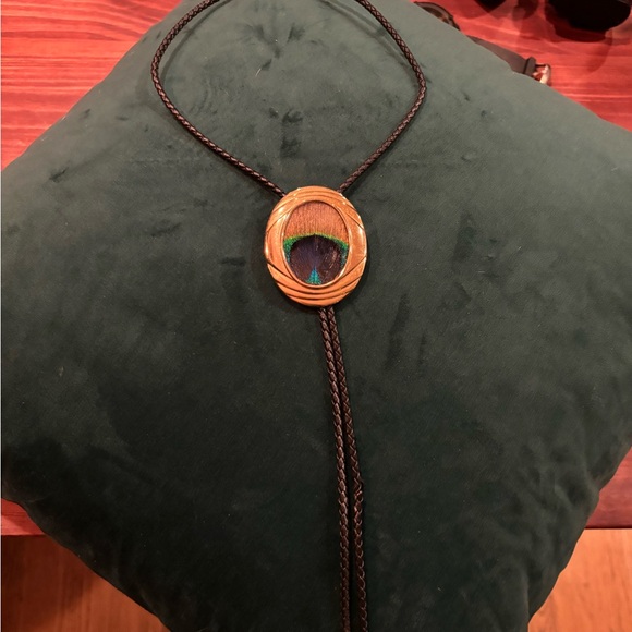 Peacock feather brass bolo - Picture 3 of 5